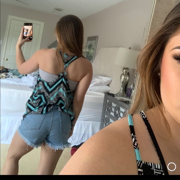 Blue print Razorback tank top - Picture 3 of 5